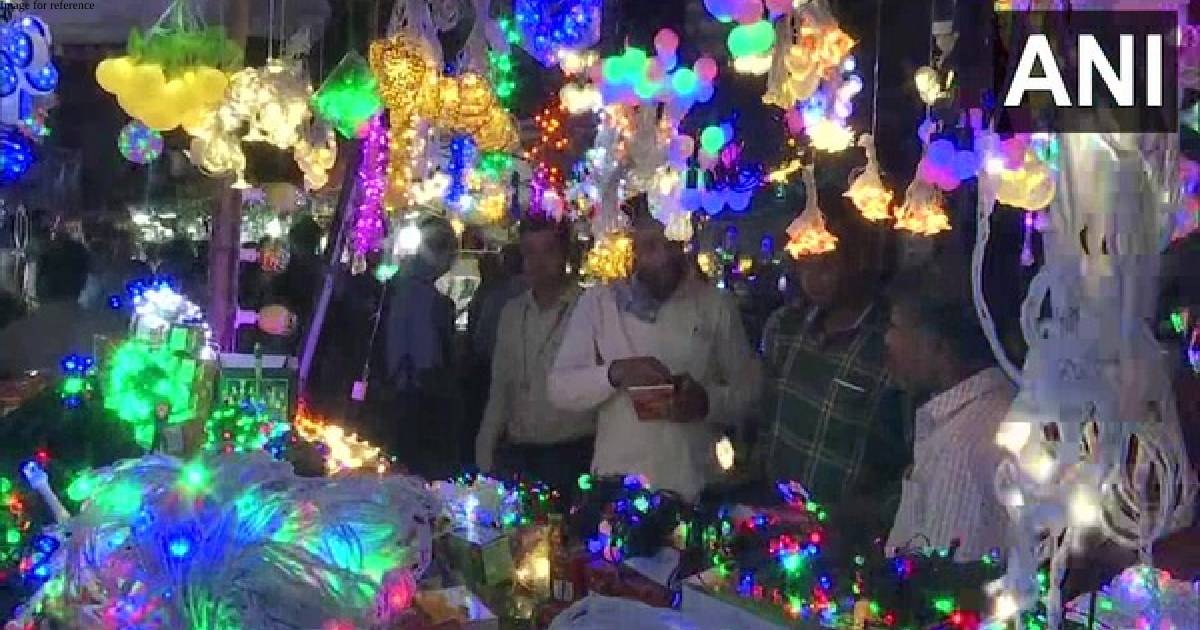 WB: Markets in Kolkata lit up with decorative lights on Diwali